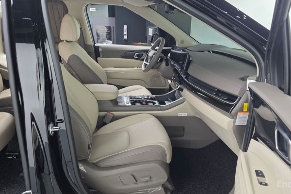 2026 Kia Carnival с пробегом 1 062 км