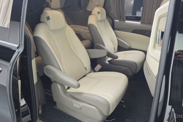 2026 Kia Carnival с пробегом 1 062 км