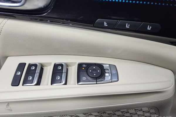 2025 Kia Carnival с пробегом 17 934 км