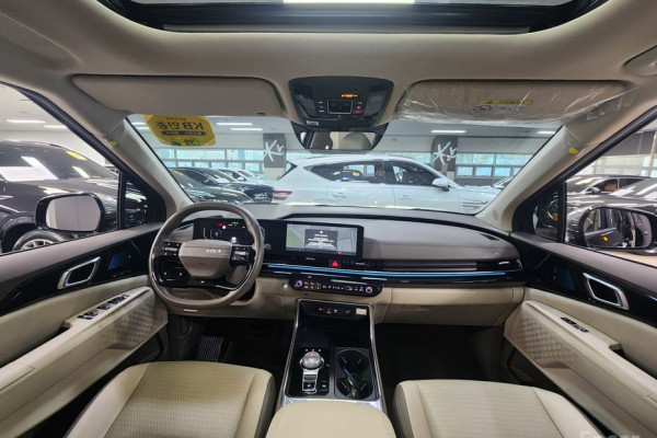 2025 Kia Carnival с пробегом 17 934 км