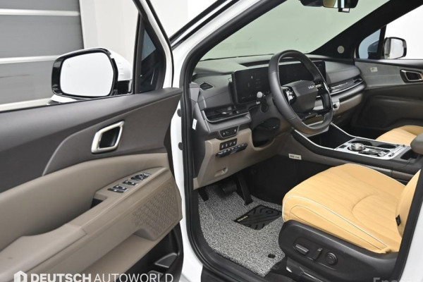 2025 Kia Carnival с пробегом 9 312 км