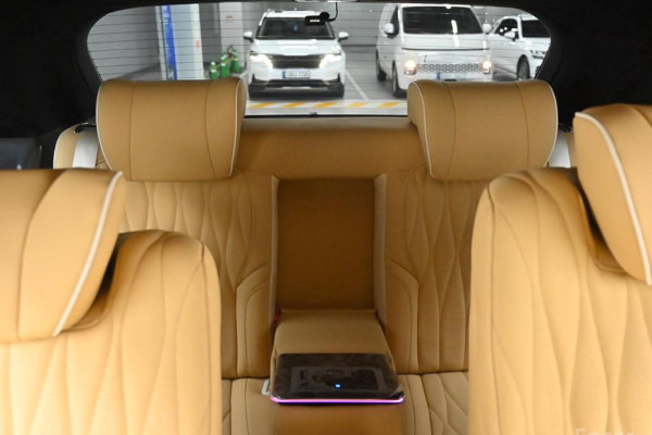 2025 Kia Carnival с пробегом 9 312 км