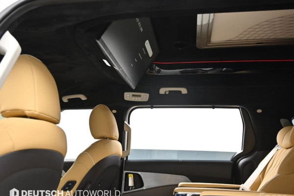 2025 Kia Carnival с пробегом 9 312 км