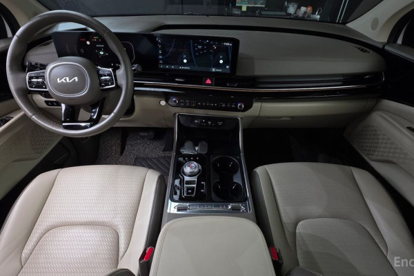 2024 Kia Carnival с пробегом 33 435 км