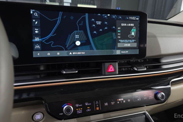 2024 Kia Carnival с пробегом 33 435 км