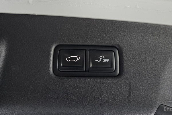 2024 Kia Carnival с пробегом 40 403 км