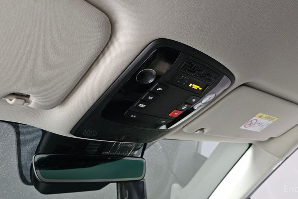 2024 Kia Carnival с пробегом 28 854 км