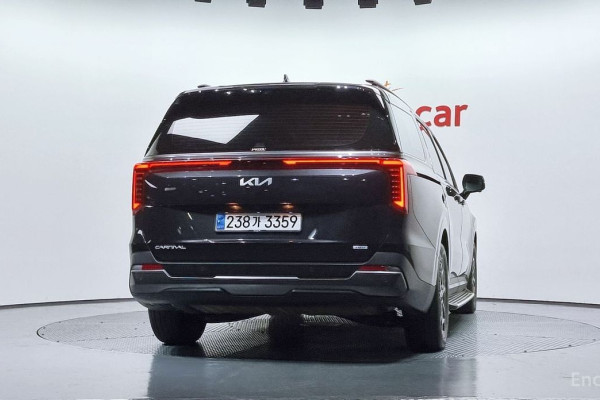 2024 Kia Carnival с пробегом 20 443 км