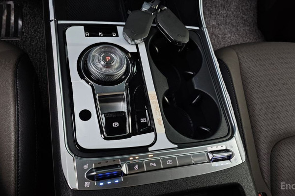 2024 Kia Carnival с пробегом 6 770 км