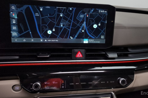 2024 Kia Carnival с пробегом 6 551 км