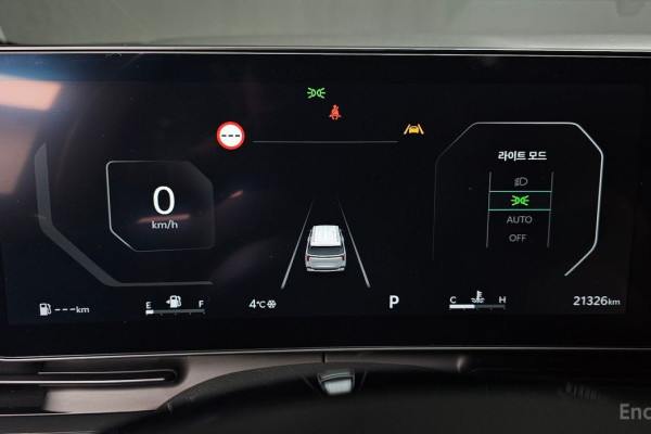 2024 Kia Carnival с пробегом 21 326 км