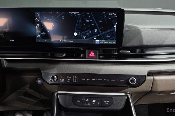 2024 Kia Carnival с пробегом 21 326 км