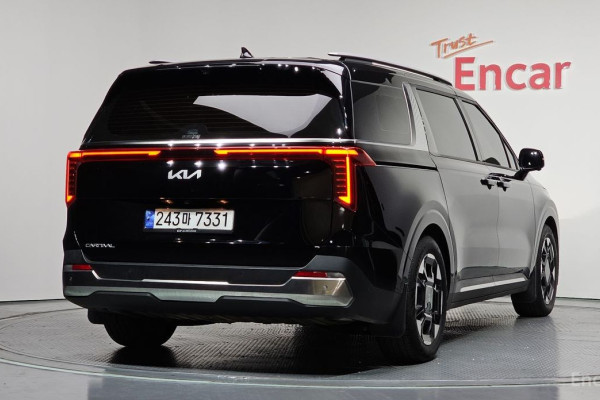 2024 Kia Carnival с пробегом 16 276 км