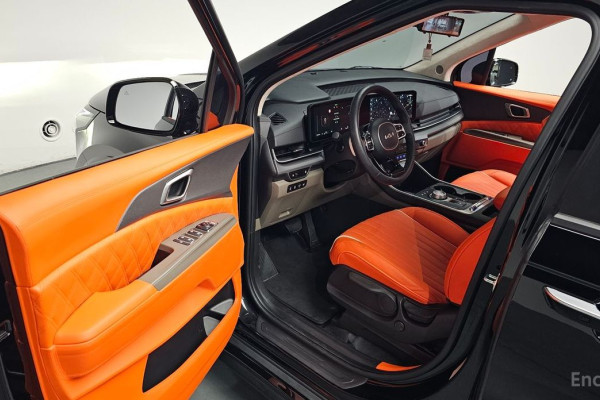 2024 Kia Carnival с пробегом 11 304 км