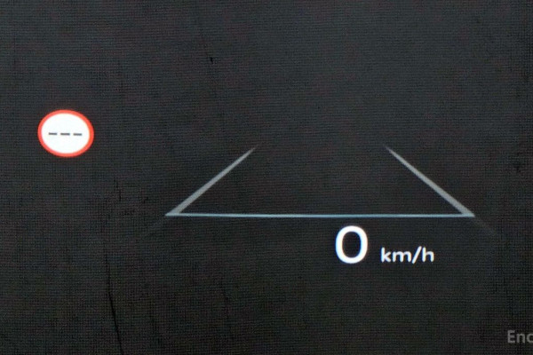 2024 Kia Carnival с пробегом 16 276 км