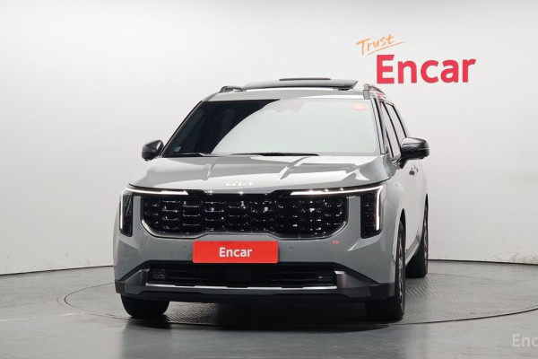 2024 Kia Carnival с пробегом 9 842 км