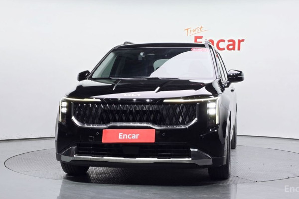 2025 Kia Carnival с пробегом 14 433 км