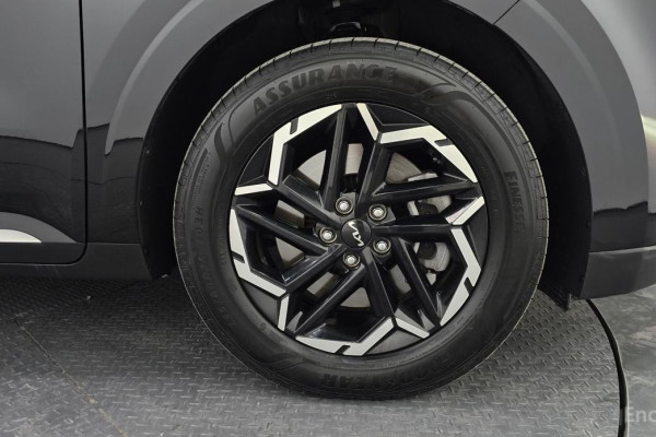 2025 Kia Carnival с пробегом 14 433 км