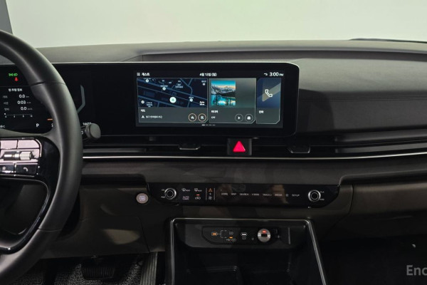 2025 Kia Carnival с пробегом 14 433 км