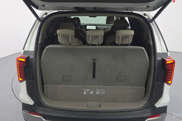 2024 Kia Carnival с пробегом 48 953 км