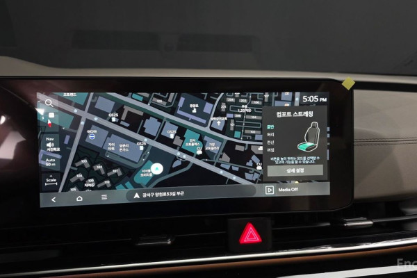 2023 Kia Carnival с пробегом 12 983 км