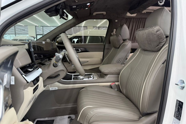 2026 Kia Carnival с пробегом 24 км