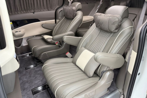 2026 Kia Carnival с пробегом 24 км