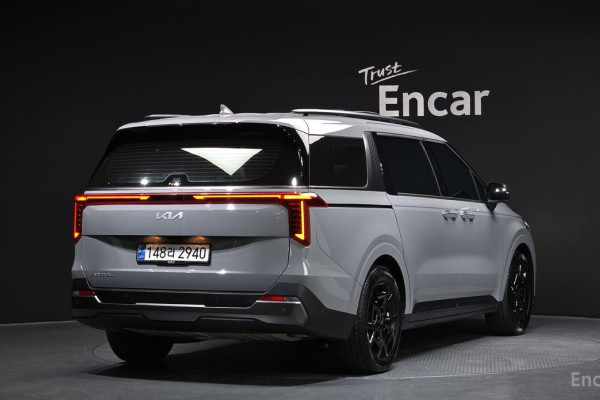 2024 Kia Carnival с пробегом 11 458 км