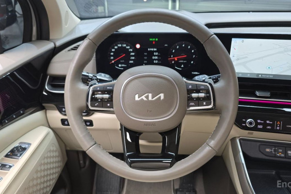 2024 Kia Carnival с пробегом 11 458 км