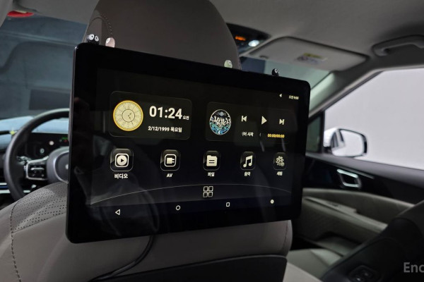 2023 Kia Carnival с пробегом 3 312 км