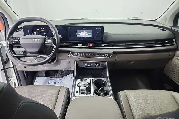 2024 Kia Carnival с пробегом 57 517 км