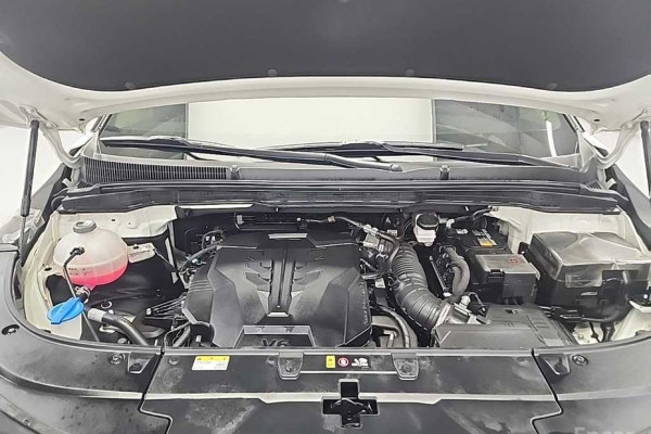 2024 Kia Carnival с пробегом 57 517 км