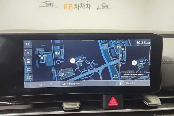 2024 Kia Carnival с пробегом 57 517 км