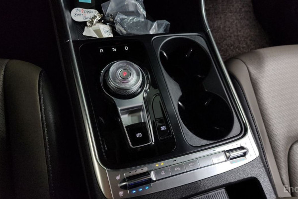 2025 Kia Carnival с пробегом 9 018 км