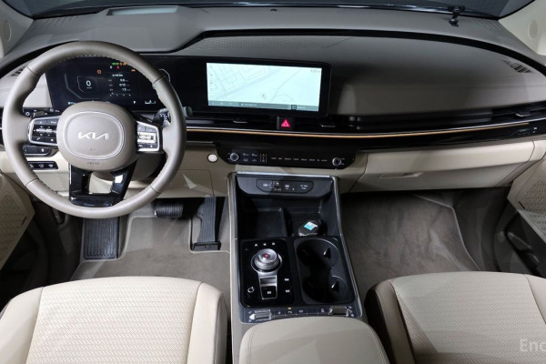 2024 Kia Carnival с пробегом 465 км