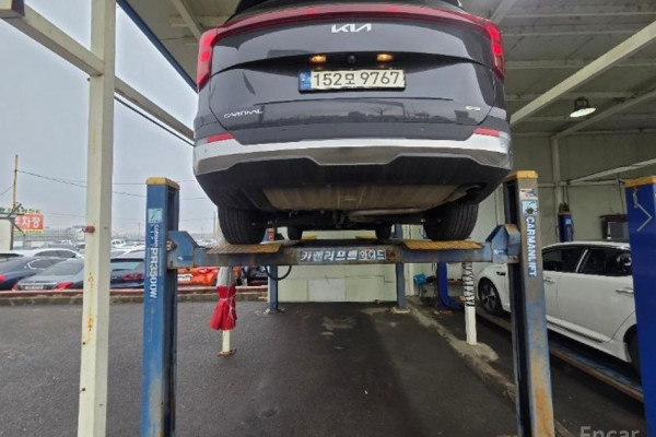 2024 Kia Carnival с пробегом 62 069 км