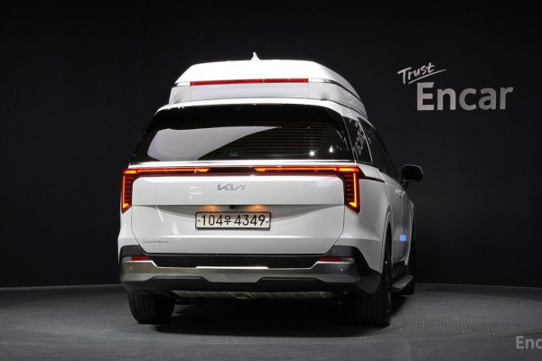 2024 Kia Carnival с пробегом 10 462 км