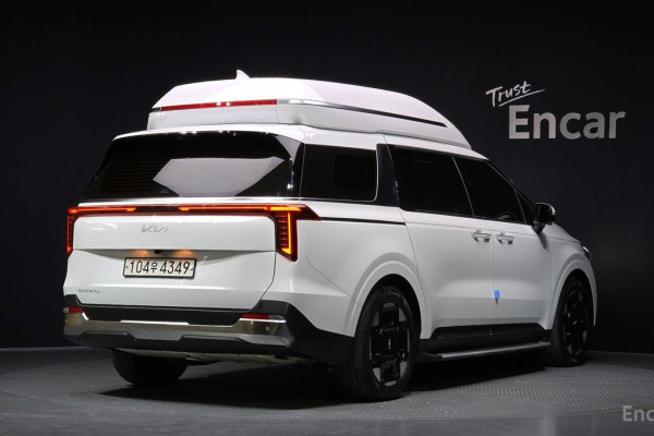 2024 Kia Carnival с пробегом 10 462 км