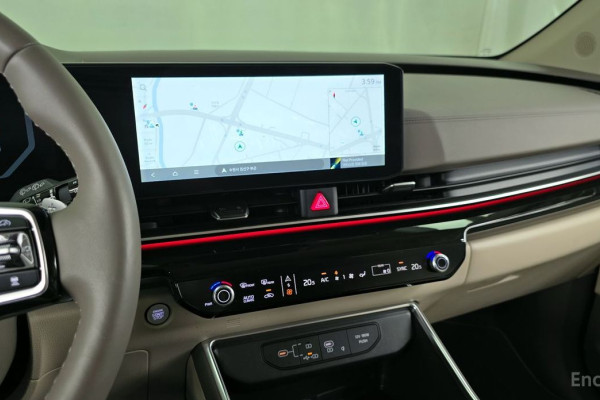 2024 Kia Carnival с пробегом 10 462 км