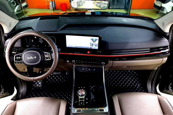 2024 Kia Carnival с пробегом 41 292 км