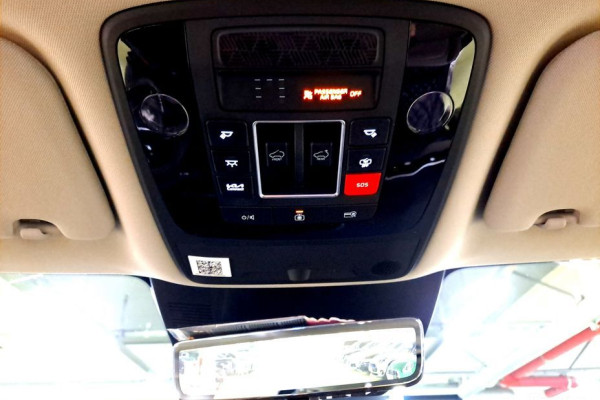 2024 Kia Carnival с пробегом 41 292 км