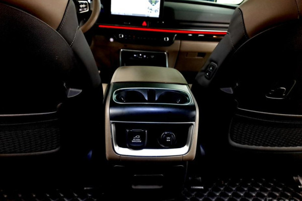 2024 Kia Carnival с пробегом 41 292 км