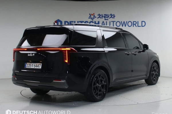2024 Kia Carnival с пробегом 44 760 км