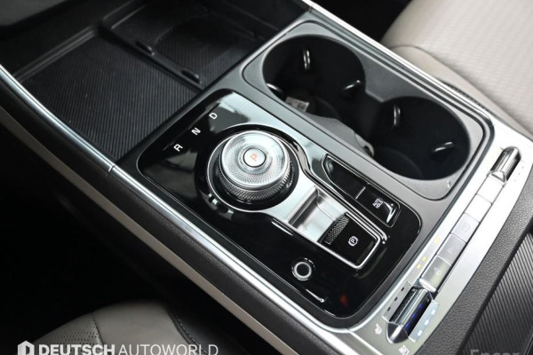 2024 Kia Carnival с пробегом 44 760 км