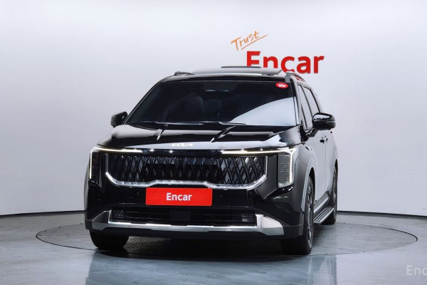 2024 Kia Carnival с пробегом 16 424 км