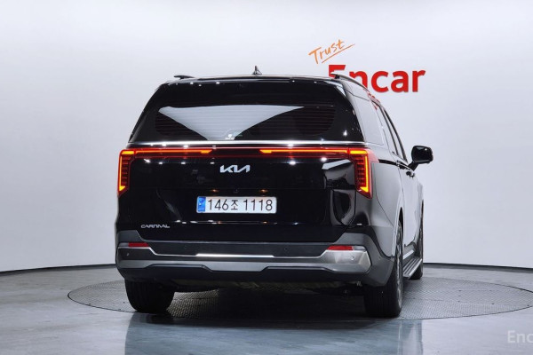 2024 Kia Carnival с пробегом 16 424 км