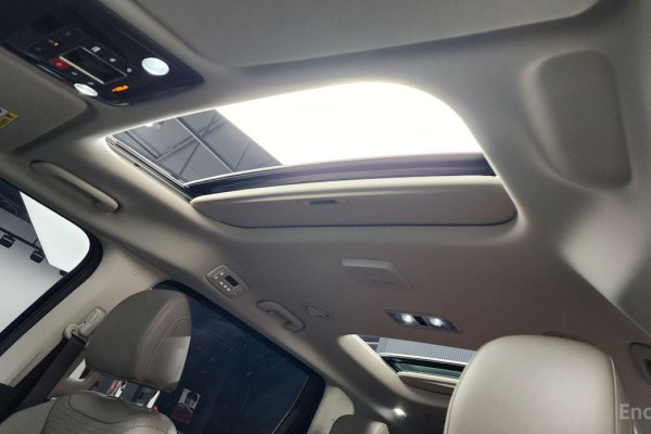 2024 Kia Carnival с пробегом 16 424 км