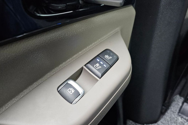 2024 Kia Carnival с пробегом 37 859 км