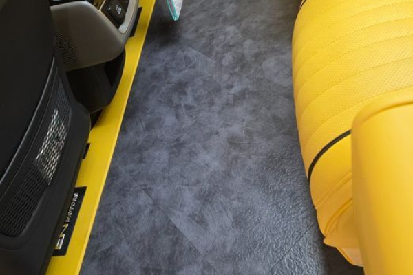 2024 Kia Carnival с пробегом 23 528 км