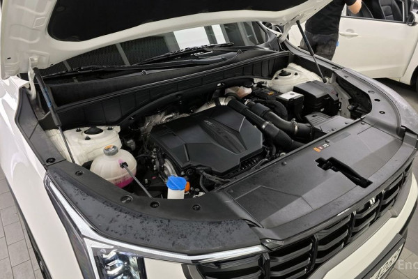 2024 Kia Sorento с пробегом 33 383 км